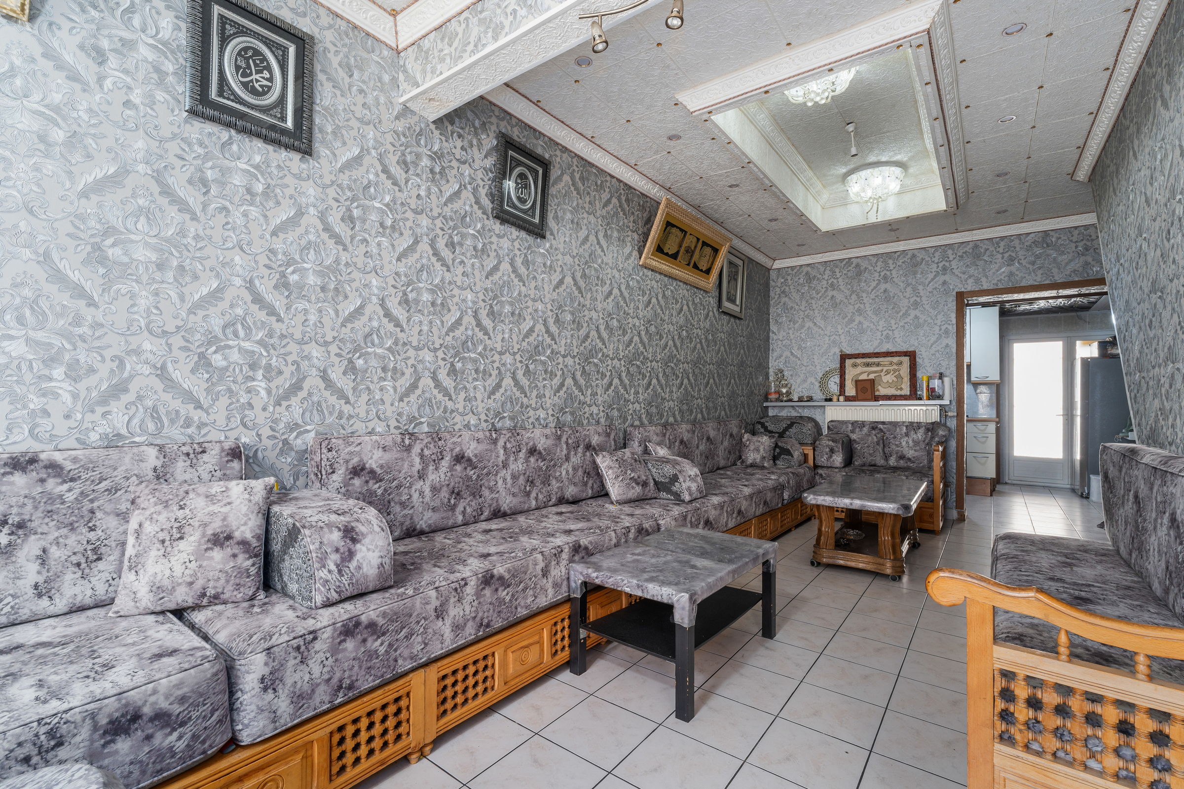 Ruime gezinswoning in rustige buurt in Gent - foto 5