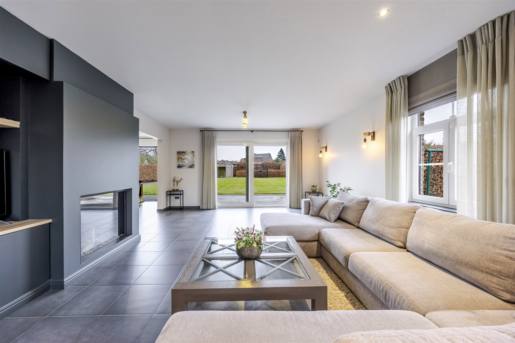 Woning in pastoriestijl met 4 slaapkamers. - foto 5