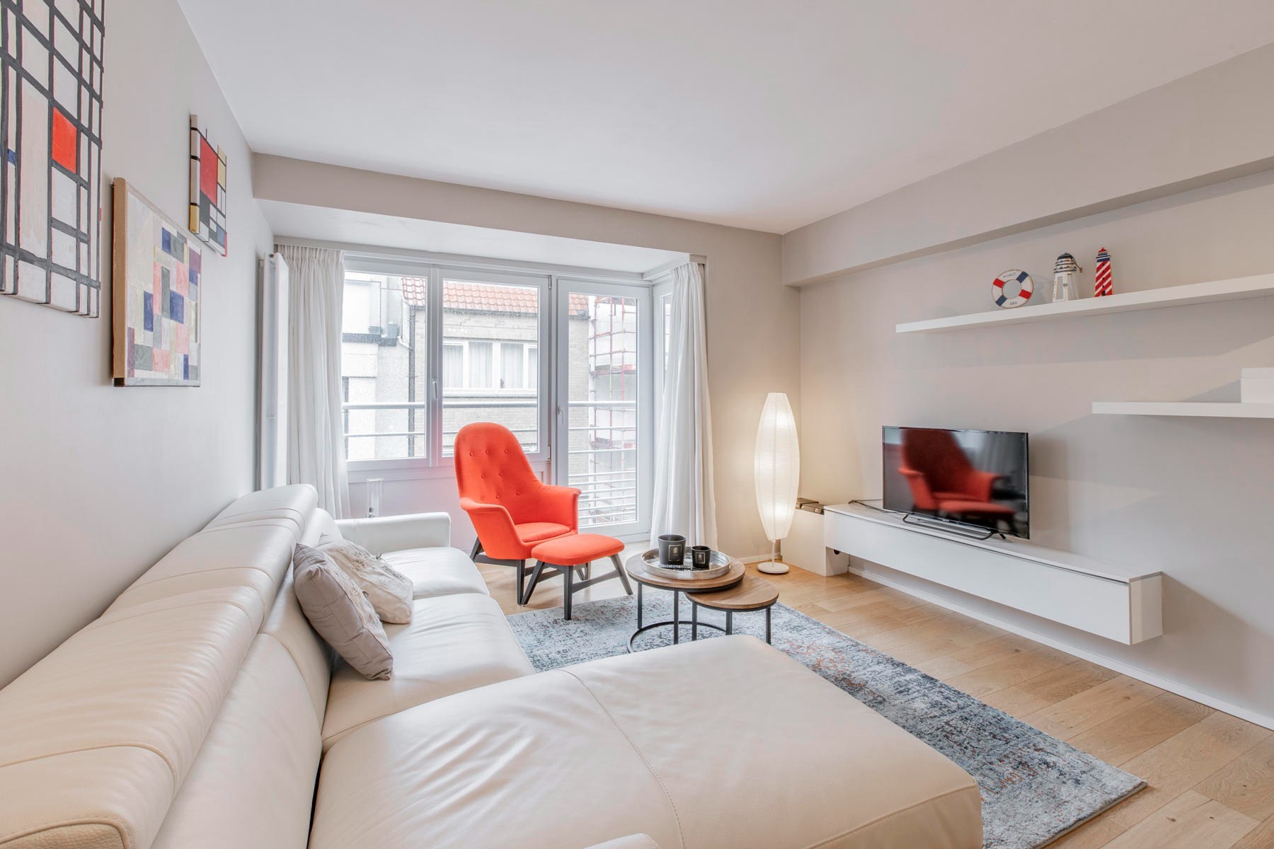 Instapklaar pied-à-terre tussen het Driehoeksplein en het Albertplein. - foto 4