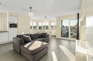 [[ DIT PAND NEEMT DEEL AAN DE ERA OPEN HUIZEN DAG OP 14/3 VAN 13:00 TOT 14:00 ]]Blankenberge: Lichtrijk hoekappartement met 2 slaapkamers en...