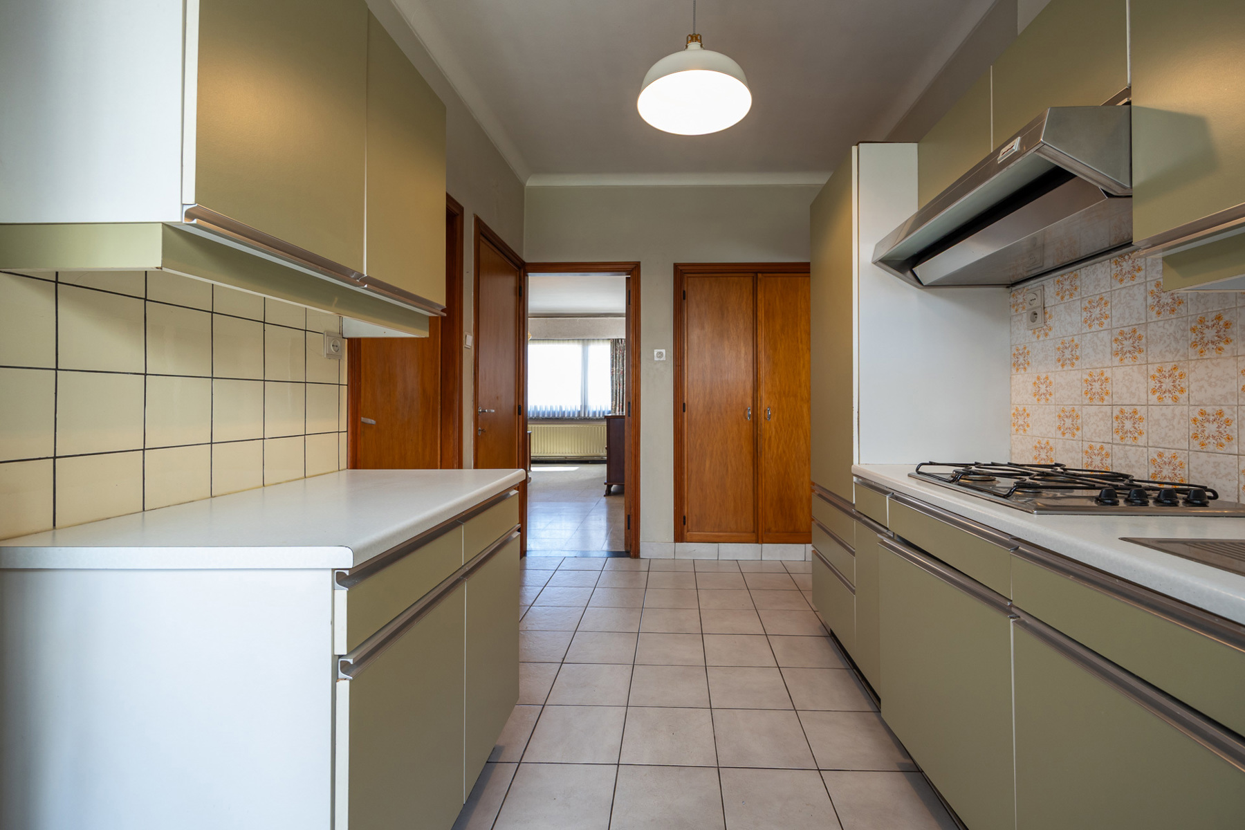 Te renoveren gezinswoning met veel mogelijkheden op 738m² - foto 5