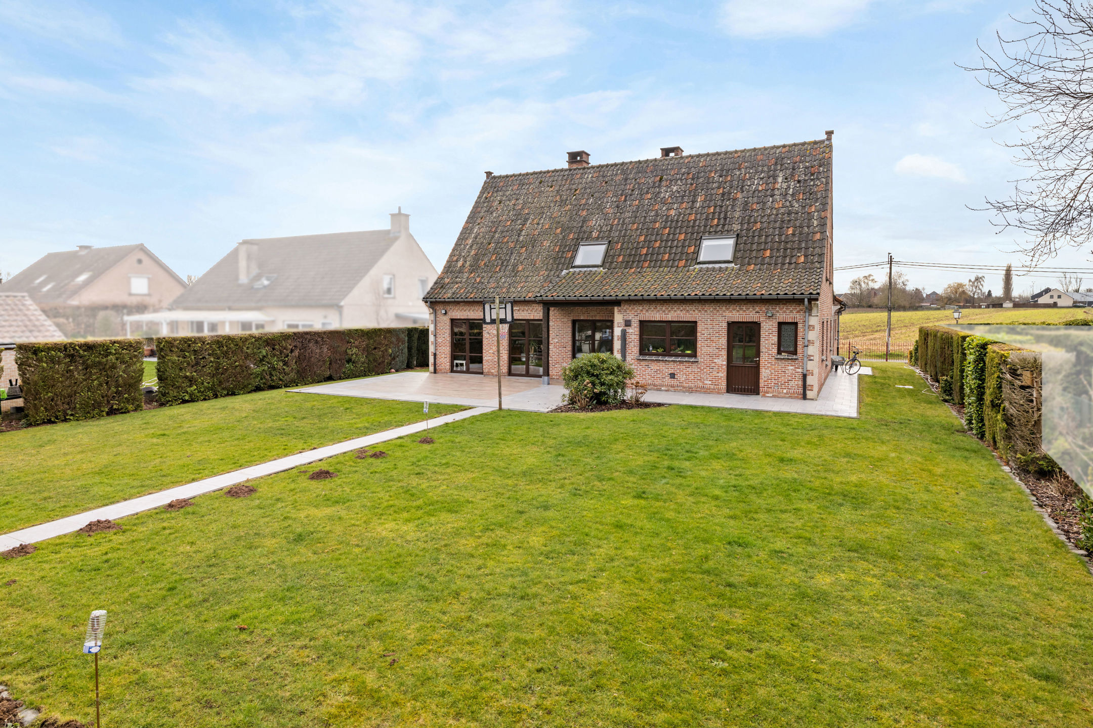 Statige villa 4 (5) slpk met grote tuin - foto 4