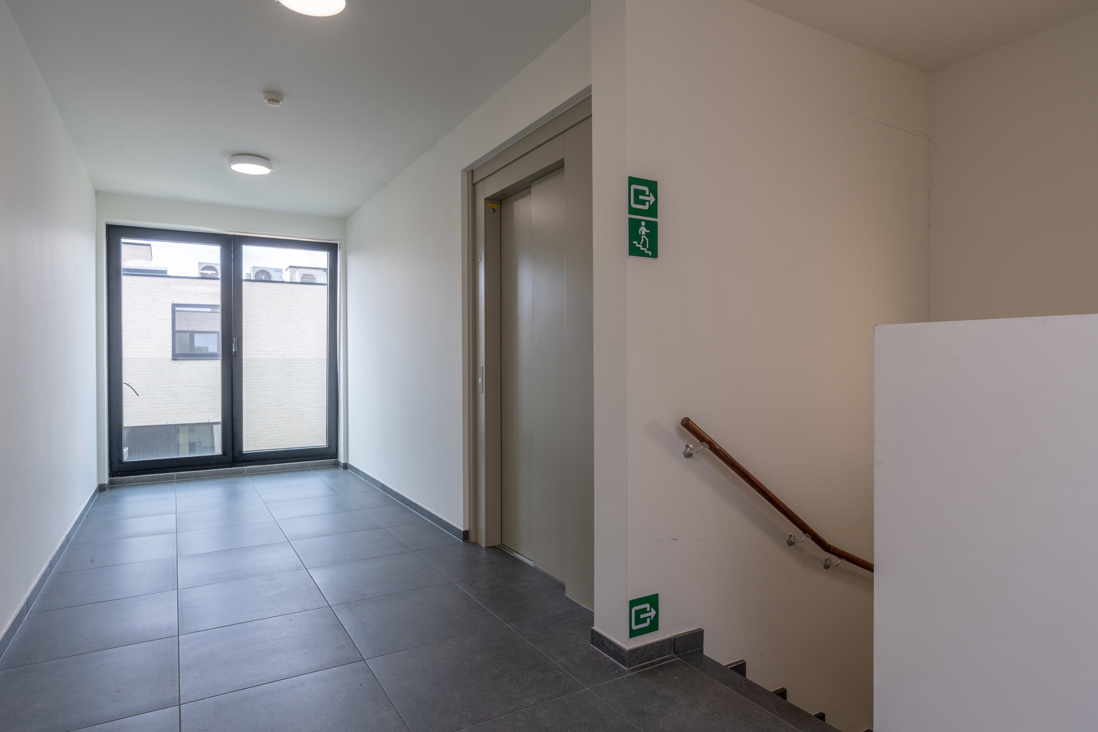 Energiezuinig 2-slpk app met ruim terras en autostaanplaats. - foto 4