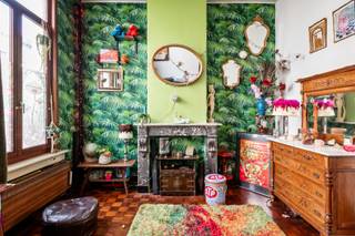 Charmante burgerwoning/opbrengsteigendom met 3 slaapkamers, twee badkamers en terras te Antwerpen!Deze woning is momenteel ingedeeld in twee...