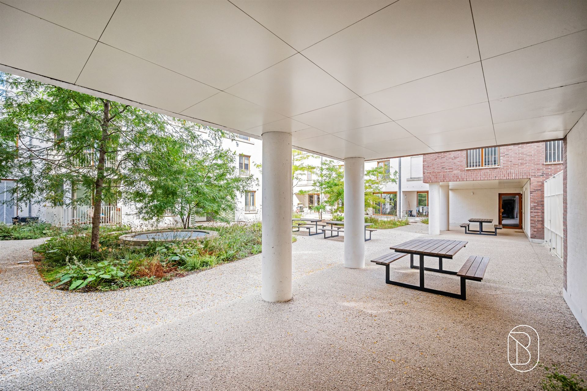 SALES DAY on August 24! Prime-location penthouse with 2 terraces and a view of the Handelsdok - photo 2