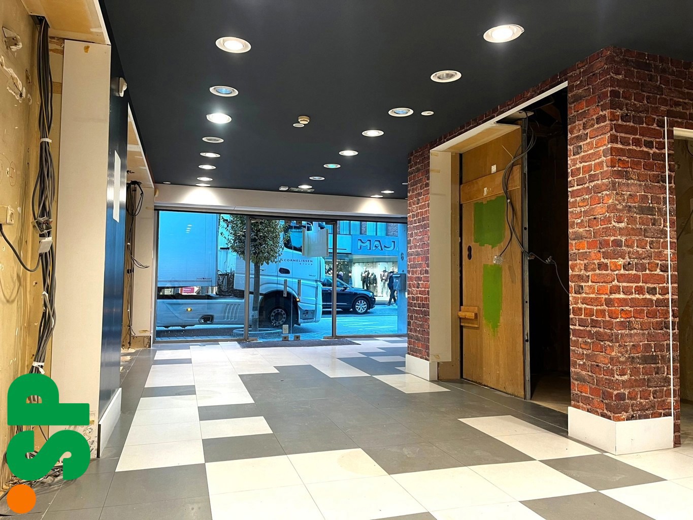 Commercial for rent in Geel - photo 3
