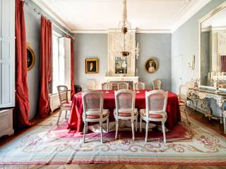 Château de Fonteneau, gebouwd in 1756, is in de klassieke Franse stijl, met gevels van zuivere architectonische lijnen die nu op de...