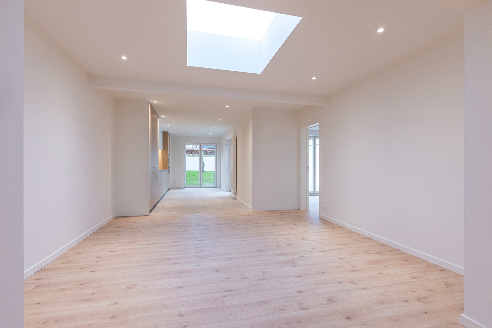 Gerenoveerde woning met 3 slpk en tuin in Brasschaat - foto 5