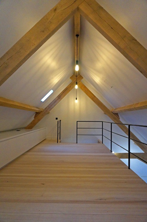 Totaal vernieuwde loft met privé terras in Ruiselede. - foto 5