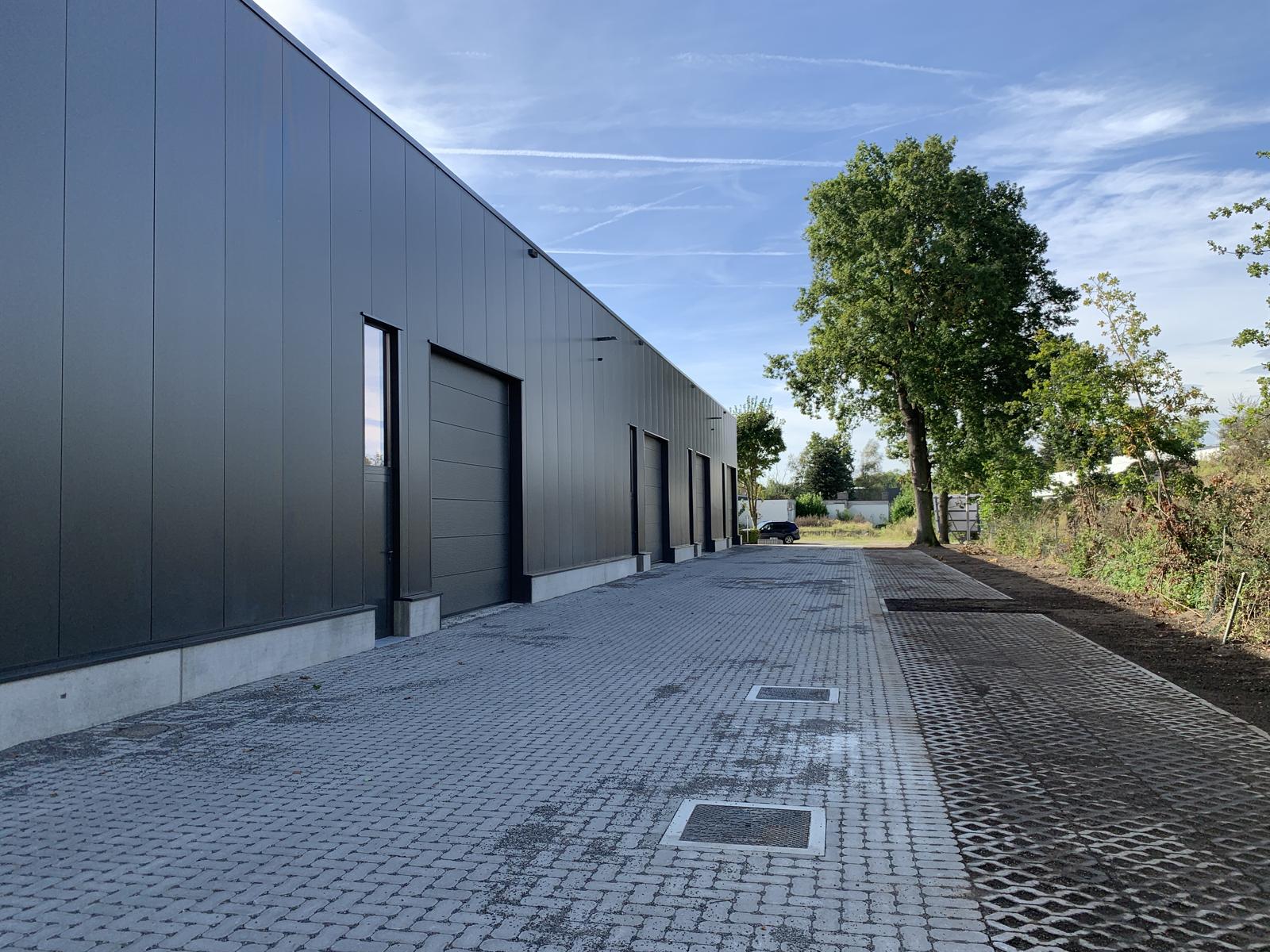 Commercieel te huur in Maaseik - foto 4