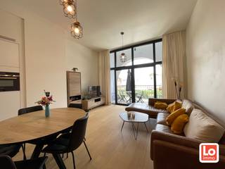 Mooi, lichtrijk recent duplex appartement gelegen op de unieke site van het voormalige 'Feestpaleis'. Het appartement heeft een bewoonbare...