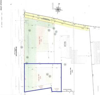- Project land for residential/professional use (practice, dentist or doctor's office, physiotherapist, etc.)/office (no obligation to reside)<br />- Ideal location with easy access: Bruggestraat 641 in Menen, lot 2<br />- Surface area: 991 m² (adjacent lot of 1291m2 can be combined)<br />- Regulations available (Images are simulations of construction)<br />- Asking price: € 137,500