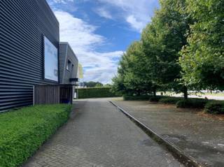 Commercial for rent in Olen