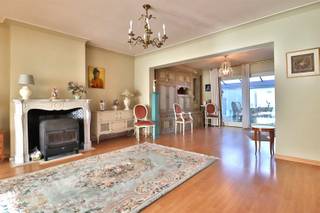 *** QUICK SALE MET BIEDPRIJS VANAF 265.000 EUR*  Kijk -en bieddagen 20 & 21 februari (enkel op afspraak) - ** www.begonialaan11.be ** Op het einde...