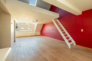 Ruim duplexappartement 120m² met groot terras 40m² in SchotenWonen in stijl, met ruimte en licht op toplocatie. In de rustige en groene omgeving van...