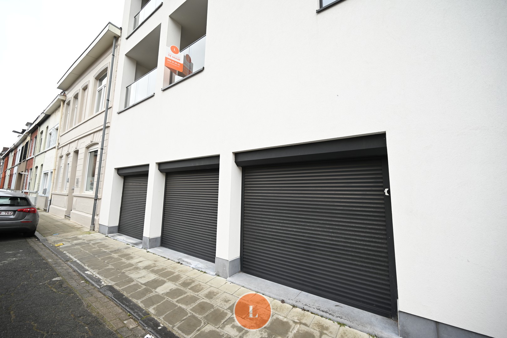 Autostandplaats te koop in centrum Menen - foto 1