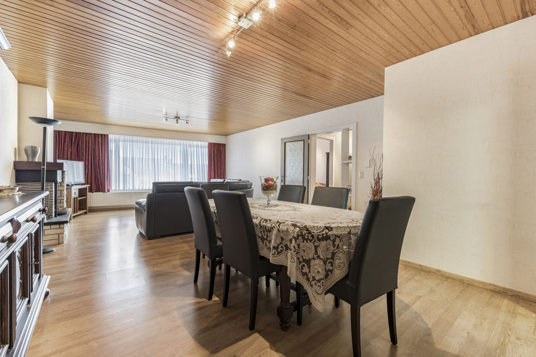 Apartment for sale in Sint-Pieters-Leeuw with 2 bedrooms - photo 5
