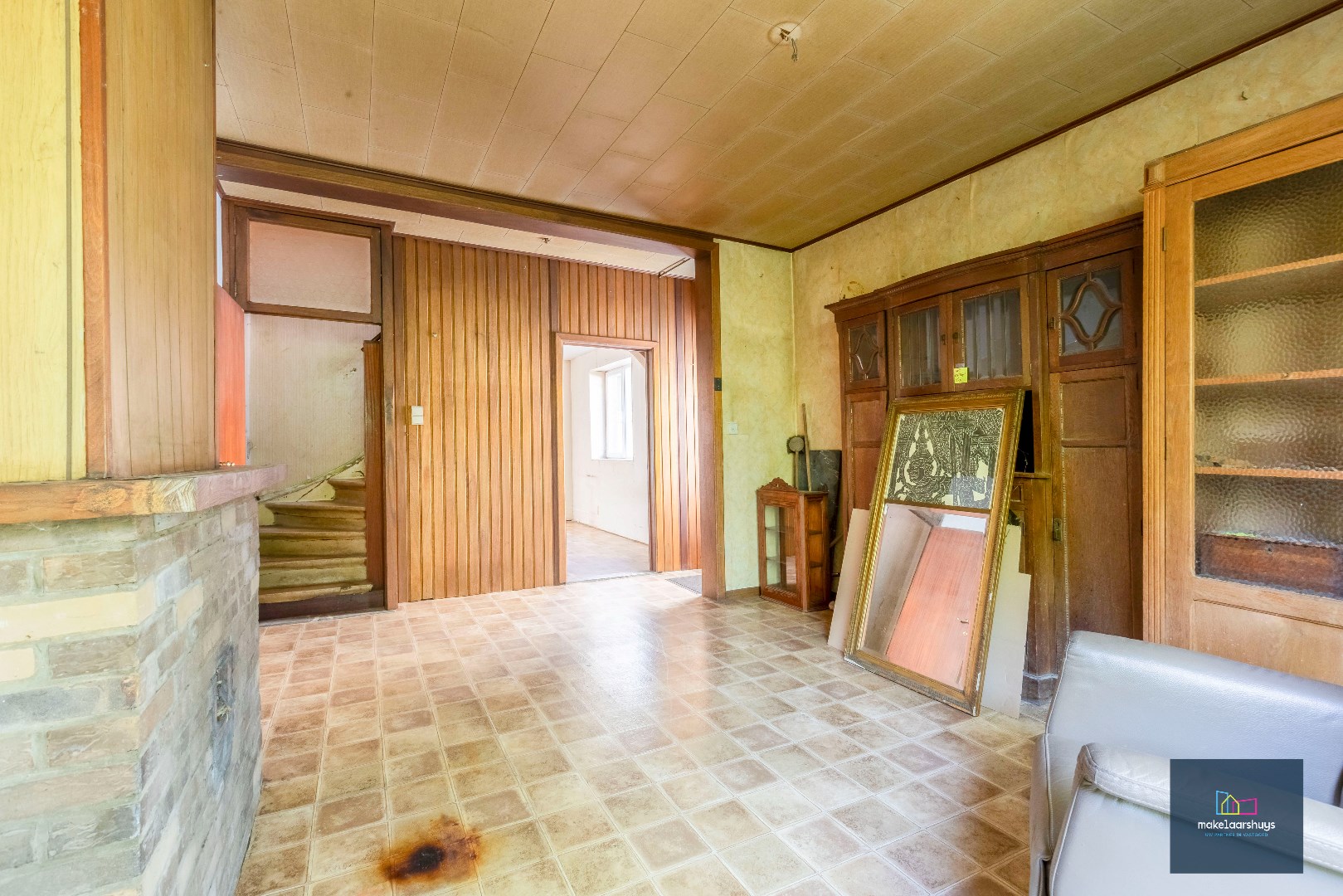 VERKOCHT !!! Residentieel gelegen  te renoveren halfopen bebouwing met tuin - foto 5