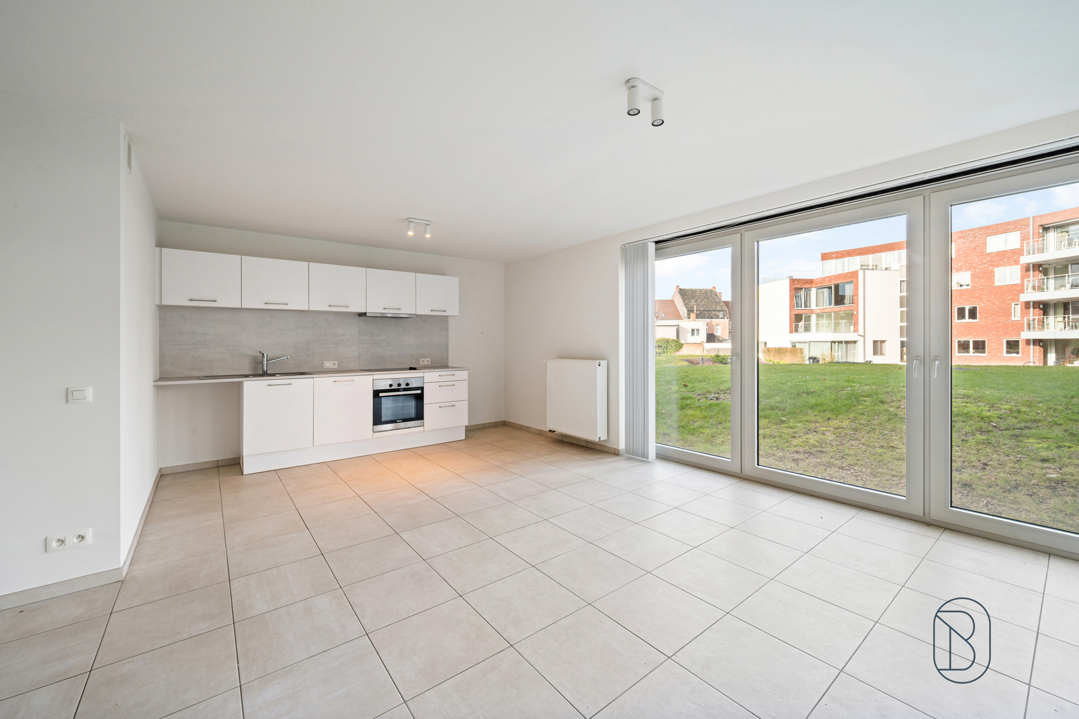 Topgelegen in het centrum: kwalitatief appartement met zicht - foto 4