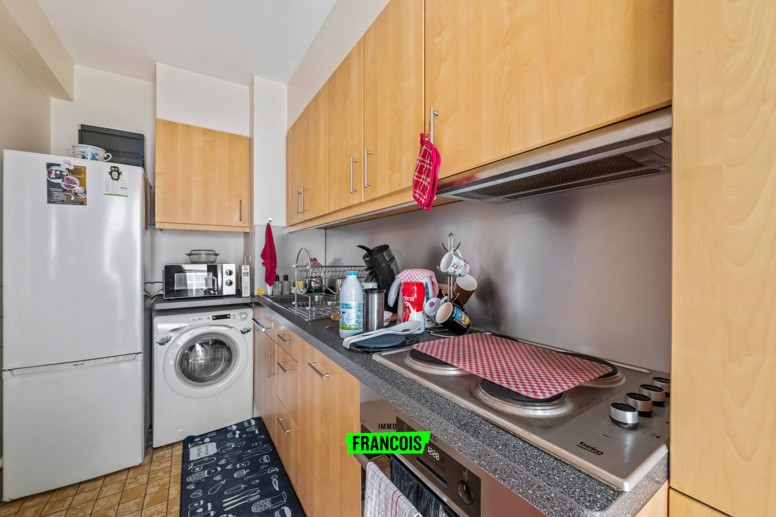 Zorgvuldig onderhouden appartement pal in centrum Oostende (op heden verhuurd) - foto 4