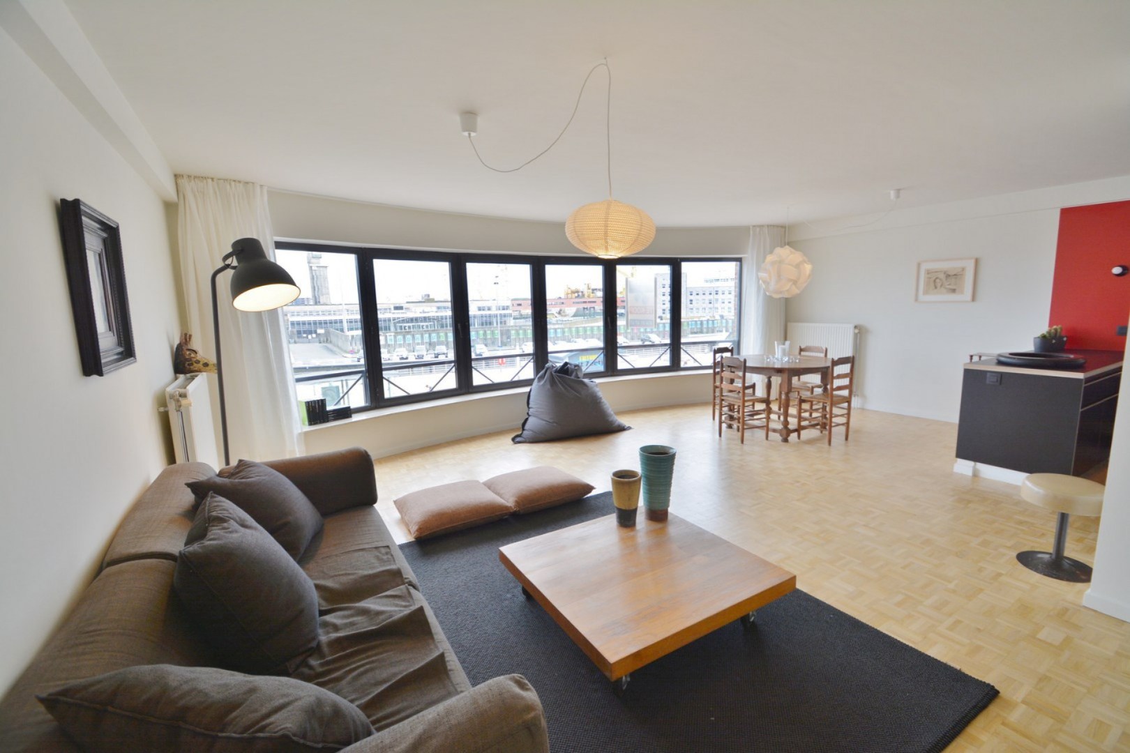 Instapklaar appartement met prachtig zicht op de Visserskaai te Oostende! - foto 5