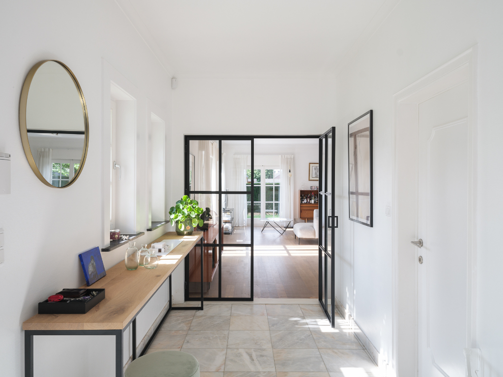 Bijzonder ruime (385 m²) en instapklare villa rustig gelegen in Astene - photo 2