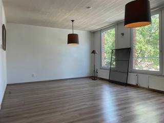 Op een centrale ligging in het hart van Turnhout bevindt zich dit ruim appartement op de eerste verdieping. Het pand beschikt over drie...