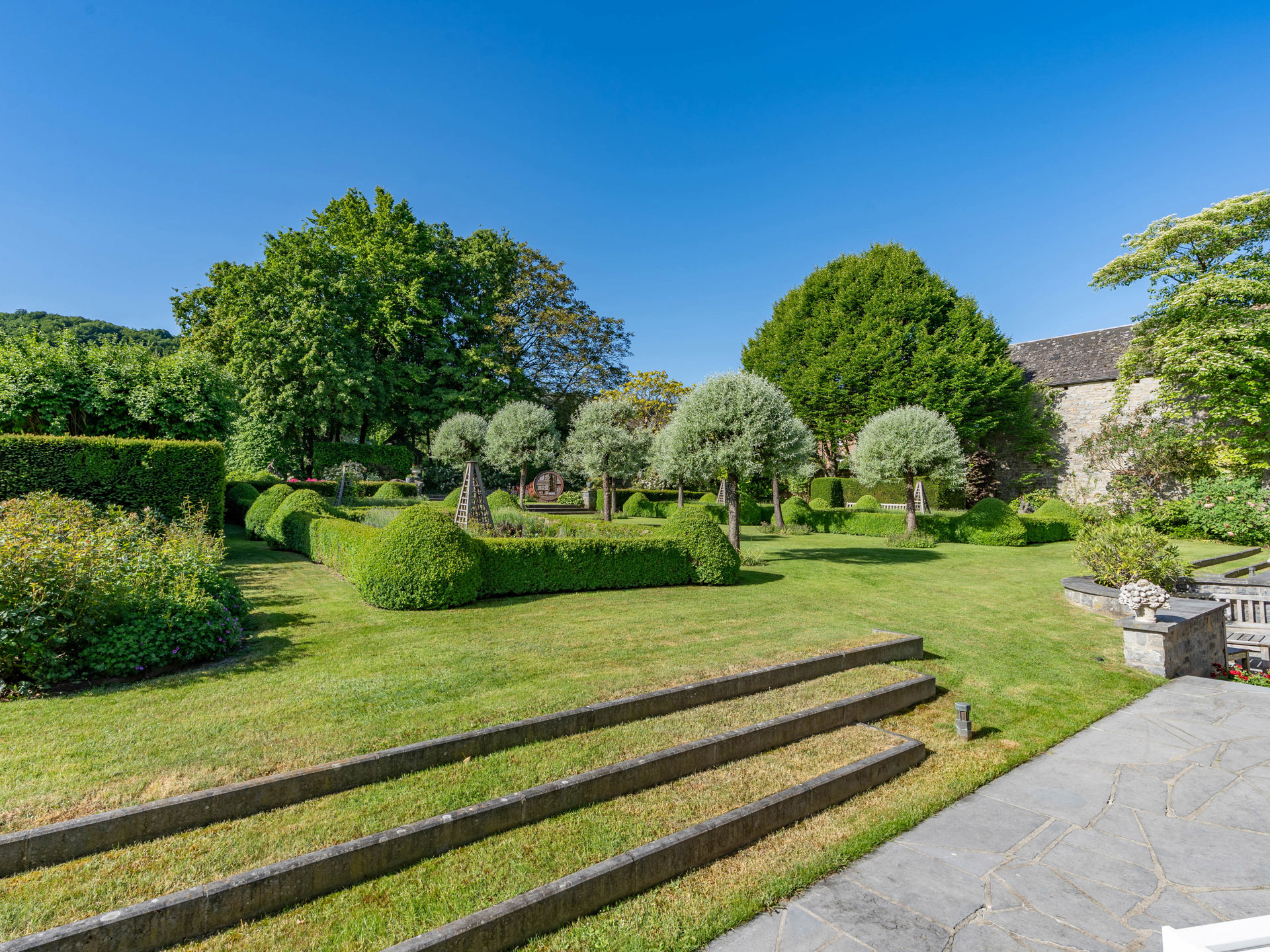 Maison à vendre à Beauraing avec 12 chambres - photo 5