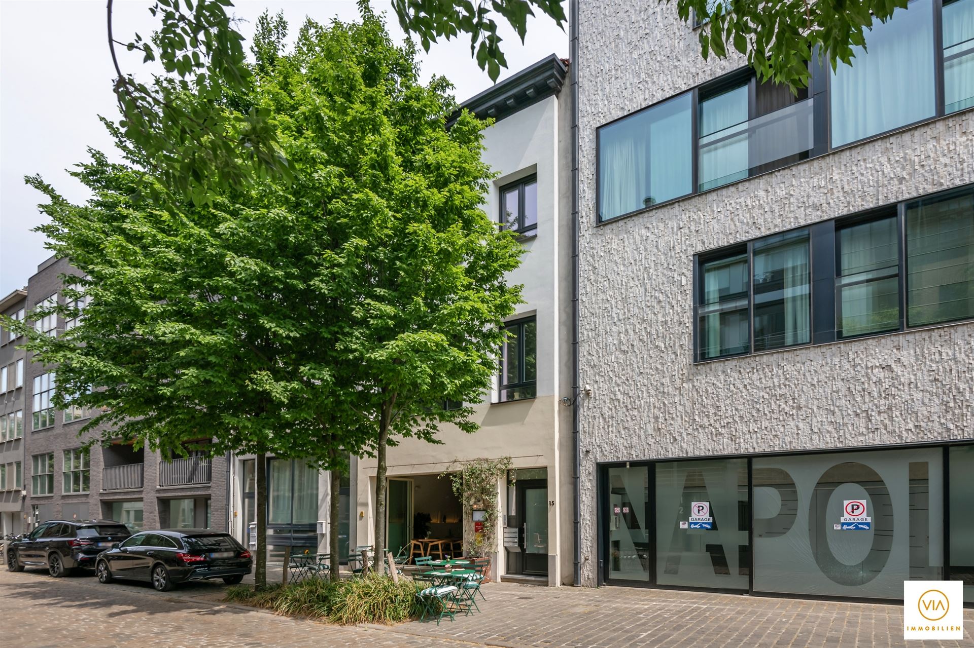 Commercial for sale in Antwerp with 3 bedrooms - photo 1