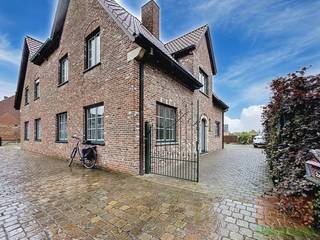 Maison à louer à Hautem-Saint-Liévin