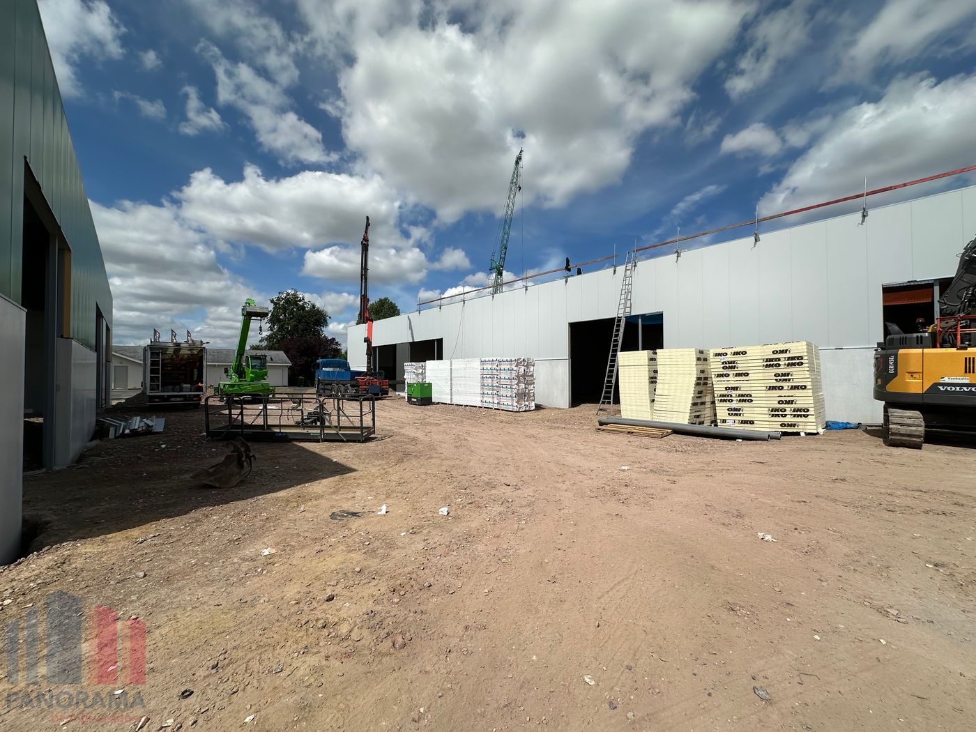 NIEUWBOUW KMO-UNIT VAN 218 m² TE KOOP IN LEDEGEM – STRATEGISCH GELEGEN NABIJ DE E403/A17 - photo 5