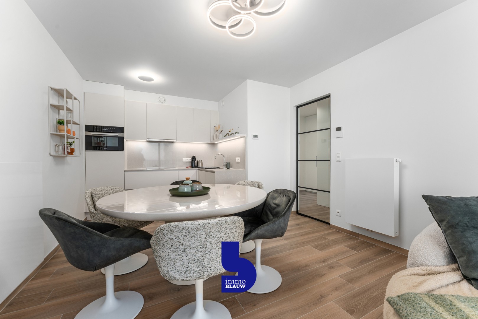 Appartement met zeezicht (1 slaapkamer + slaaphoek) - photo 4