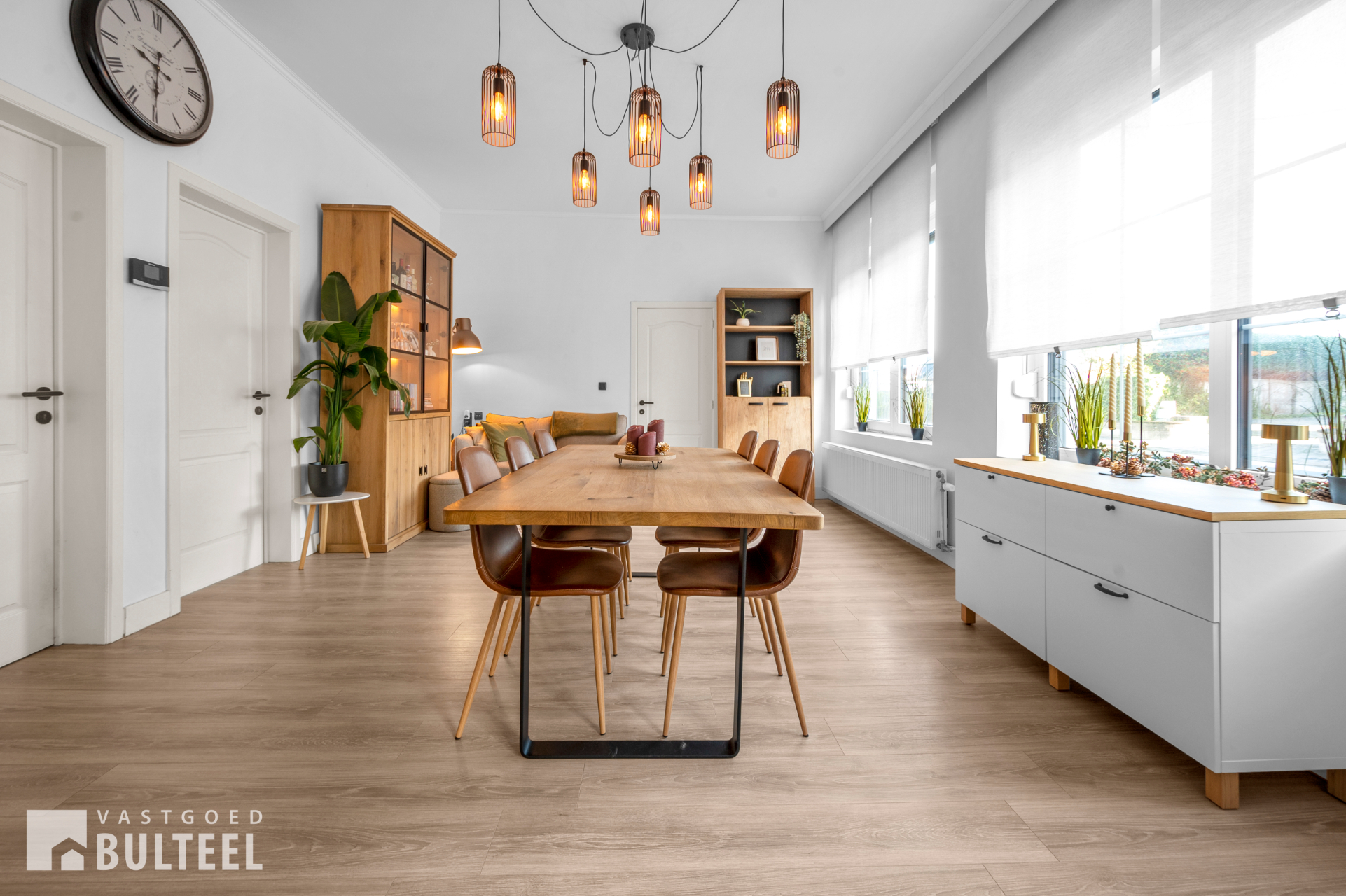 Ruime woning met 4 slaapkamers en garage. - foto 5