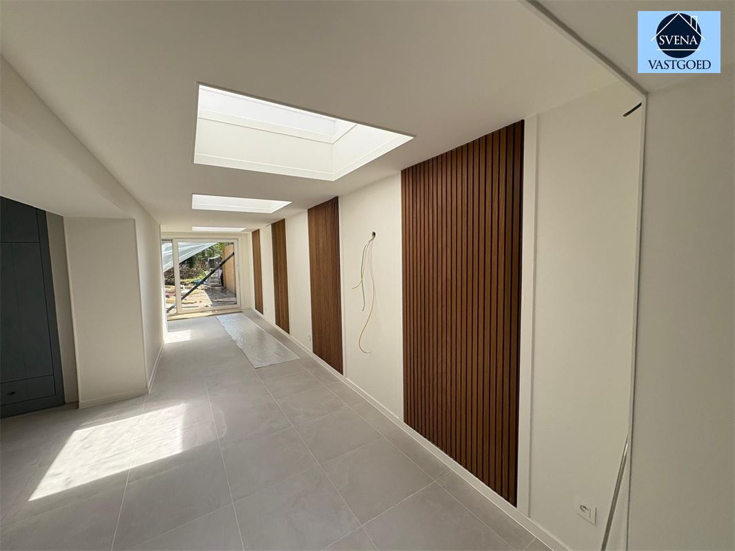 ENERGIEZUINIGE GERENOVEERDE WONING - foto 2