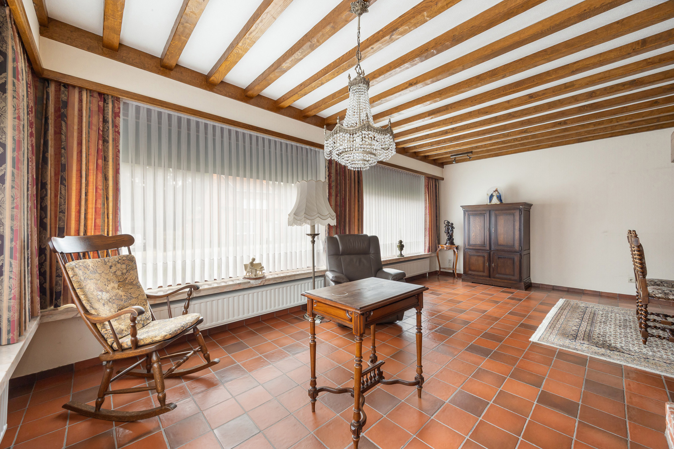 Te renoveren laagbouwwoning met 3 slpk te centrum Lichtaart! - foto 5