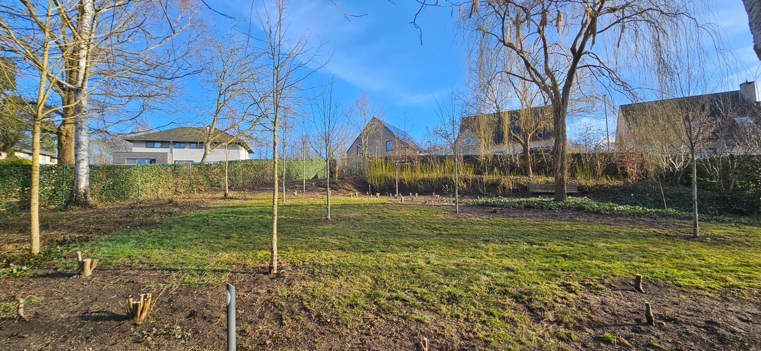 Prachtig gelegen bouwgrond voor halfopen bebouwing - foto 3