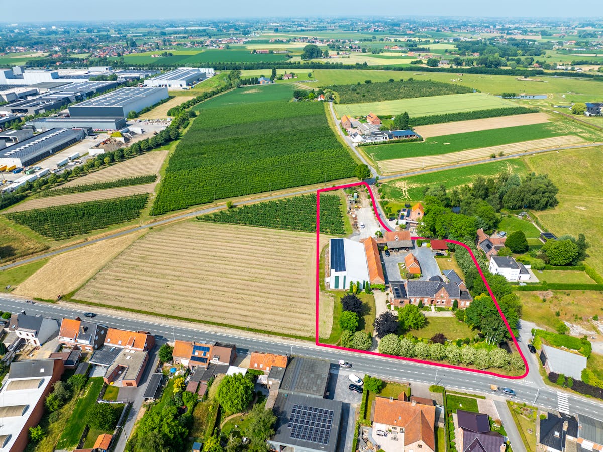 Propriété unique à vendre à Sint-Eloois-Winkel - photo 1