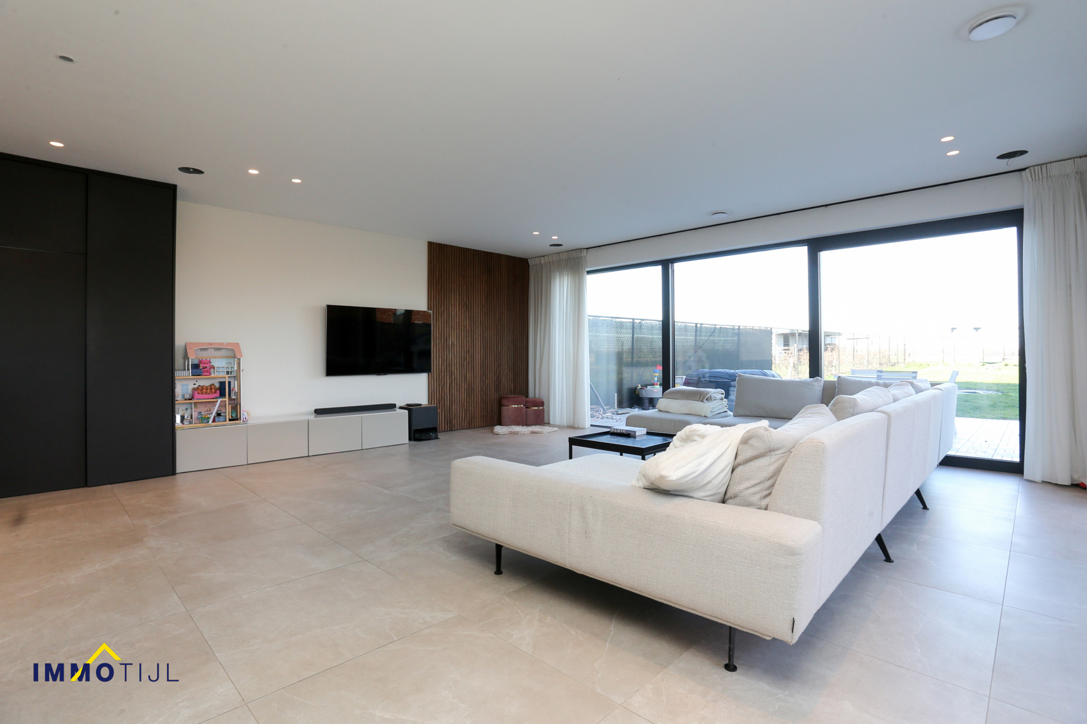 Te koop te Lebbeke: fantastische villawoning op + 7are!  - foto 4