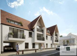 Stijlvolle nieuwbouwresidentie "Villa Grace" in het hart van Westkapelle. Dit energiezuinige project bevindt zich rechtover de Sint-Niklaaskerk en bestaat uit 14 mooie appartementen, 1 handelspand en verschillende garages (enkel, dubbel, parking).<br /><br />Dit appartement op de eerste verdieping heeft een grote leefruimte met open keuken en toegang naar het ruime terras en zicht op de binnentuin, 2 ruime slaapkamers, badkamer, apart toilet en een berging.<br /><br />Een nieuwbouwappartement in Westkapelle biedt u het beste van twee werelden: de rust en charme van een kustgemeente, gecombineerd met het comfort en de zekerheid van een gloednieuw appartement.<br /><br />Waarom Westkapelle?<br /><br />Nabij zee en strand: Op wandel- of fietsafstand van de duinen en het strand, ideaal voor wie houdt van rust, natuur en frisse zeelucht.<br /><br />Authentieke sfeer: Een gemoedelijk dorp met gezellige horeca, lokale winkels en een warme gemeenschap.<br /><br />Goede bereikbaarheid: Vlotte verbindingen met omliggende steden en de rest van de kust.<br /><br />Leefkwaliteit: Rustiger dan een drukke badplaats, maar met alle voorzieningen dichtbij.<br /><br />Een unieke kans: Een nieuwbouwappartement in Westkapelle betekent zorgeloos wonen op een plek waar anderen vakantie vieren. Het is de perfecte keuze voor wie een comfortabele thuisbasis zoekt, een tweede verblijf aan zee overweegt of slim wil investeren in vastgoed.<br /><br />Neem zeker contact op met al uw vragen of om uw afspraak (7/7) vast te leggen: 0478 93 72 00 of maxime@maelsteen.be