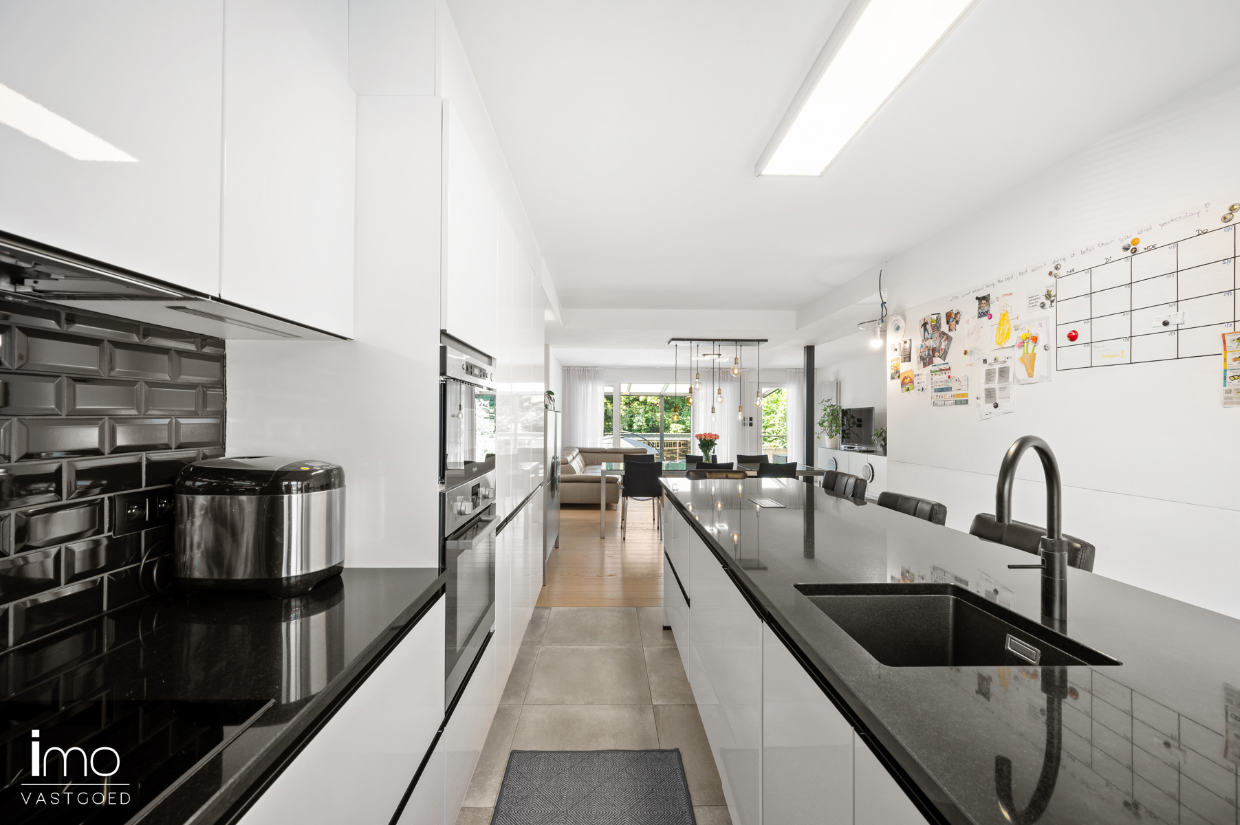 Gerenoveerde gezinswoning in doodlopende straat - foto 5