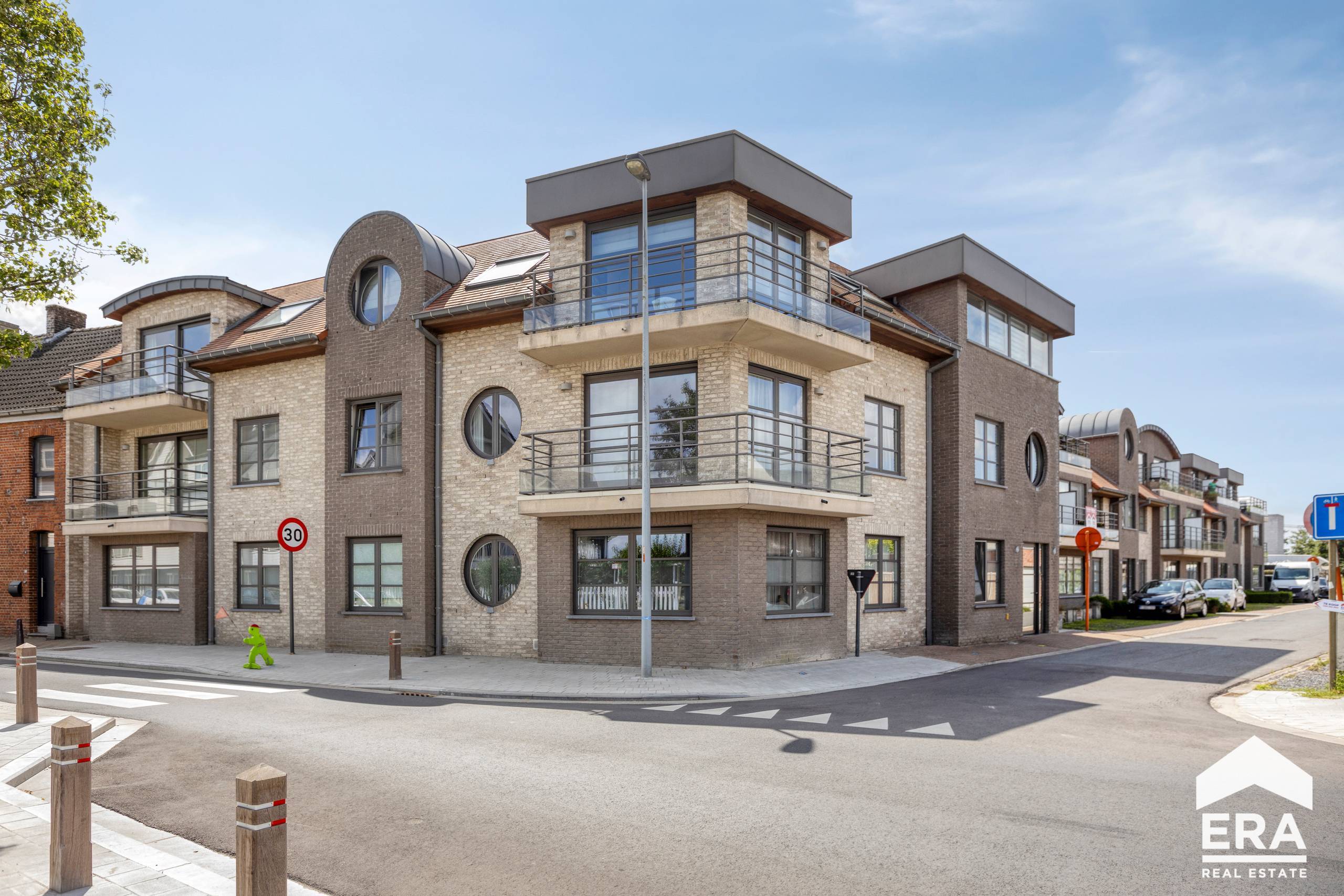 Appartement à vendre à Zedelgem avec 2 chambres - photo 3