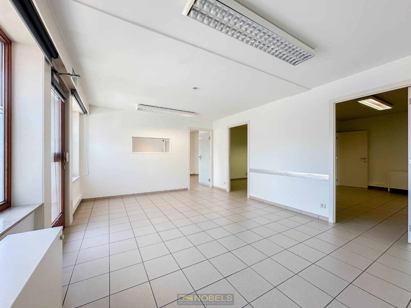 Te koop, commercieel gelegen handelsruimte op centrale ligging te Oudenaarde - foto 4