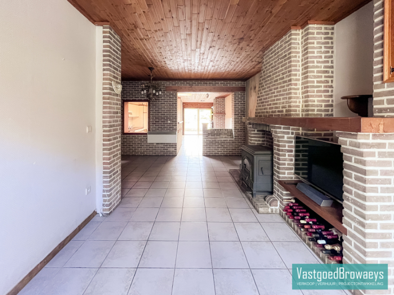 Te renoveren woning met zonrijke tuin nabij het station - photo 5