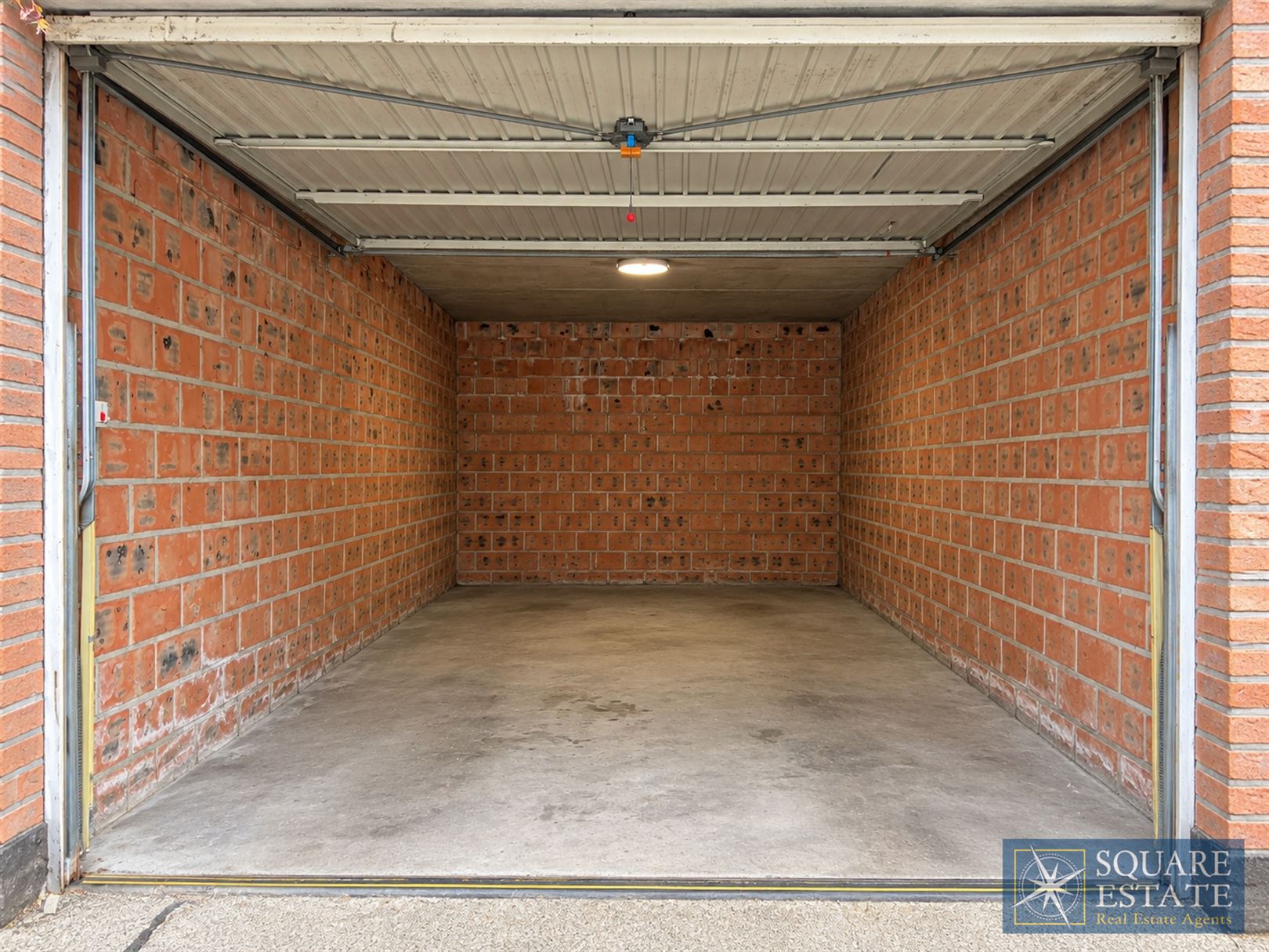 Afgesloten garagebox op een ideale locatie in Wemmel - foto 2