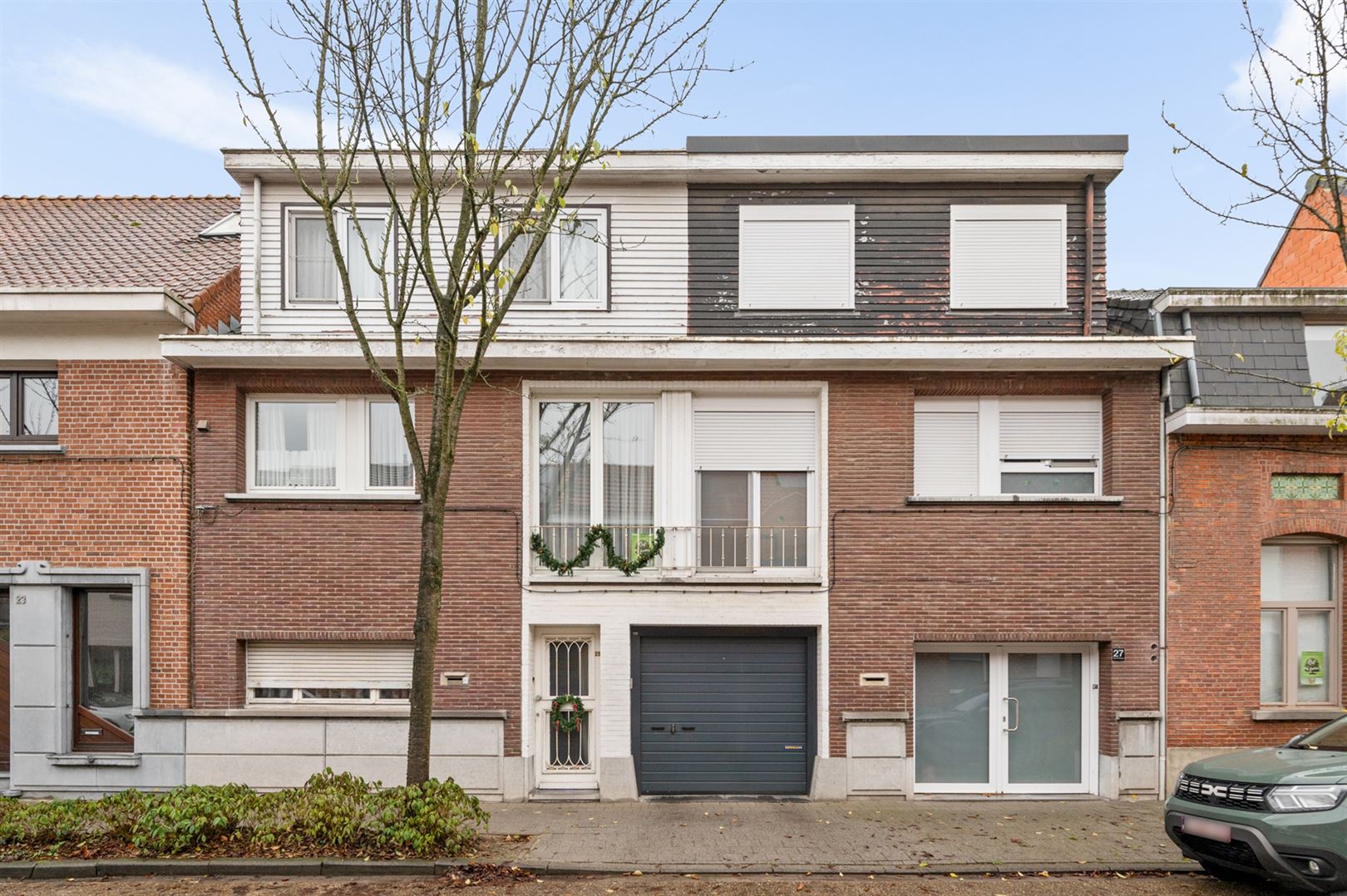 Magazijn ca. 275m2 gelegen achter appartementsgebouw met verdieping - foto 4