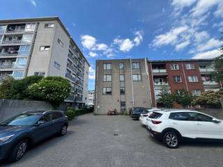KANTOORGEBOUW (650M²) MET PARKING GELEGEN AAN DE BISSCHOPPENHOFLAAN 318 TE 2100 ANTWERPEN (DEURNE).TROEVEN:- Ligging: vlakbij de opritten van de...