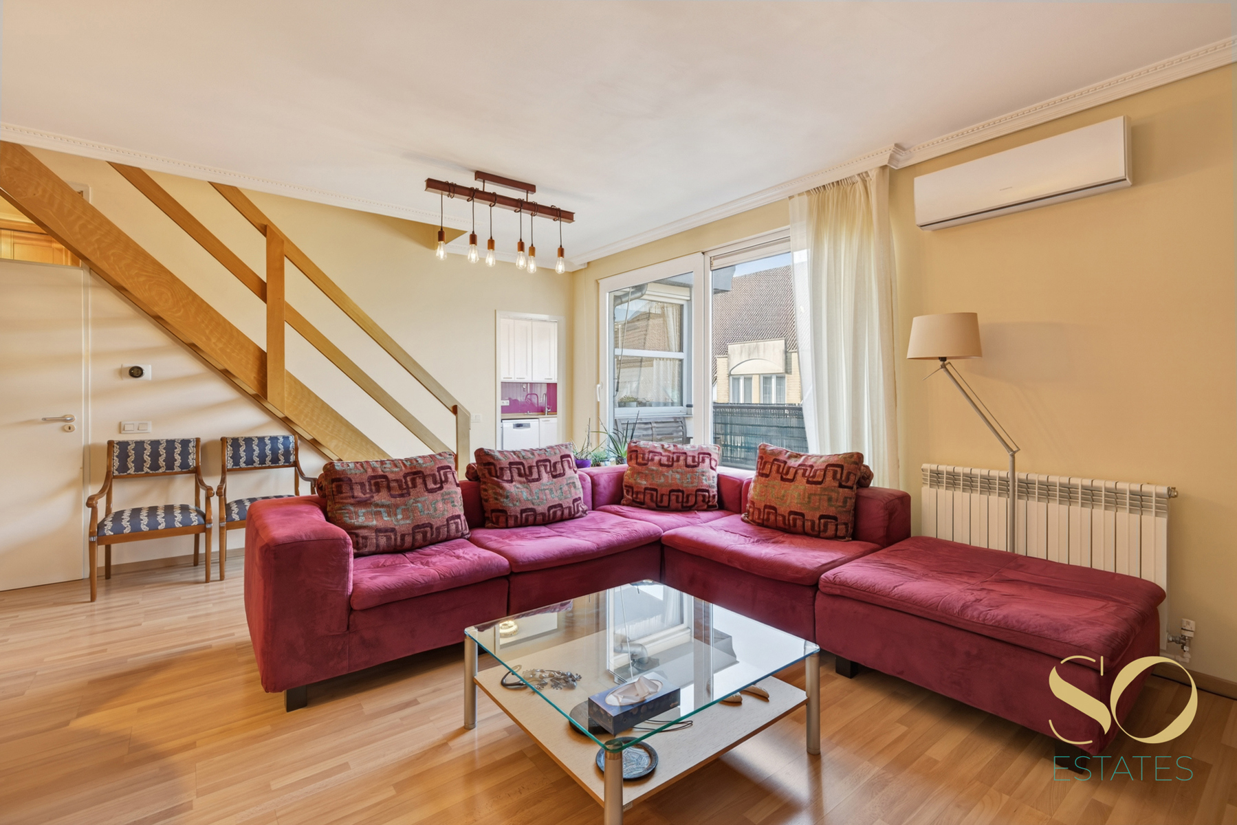 Duplex met 4 slaapkamers + terras! - foto 2