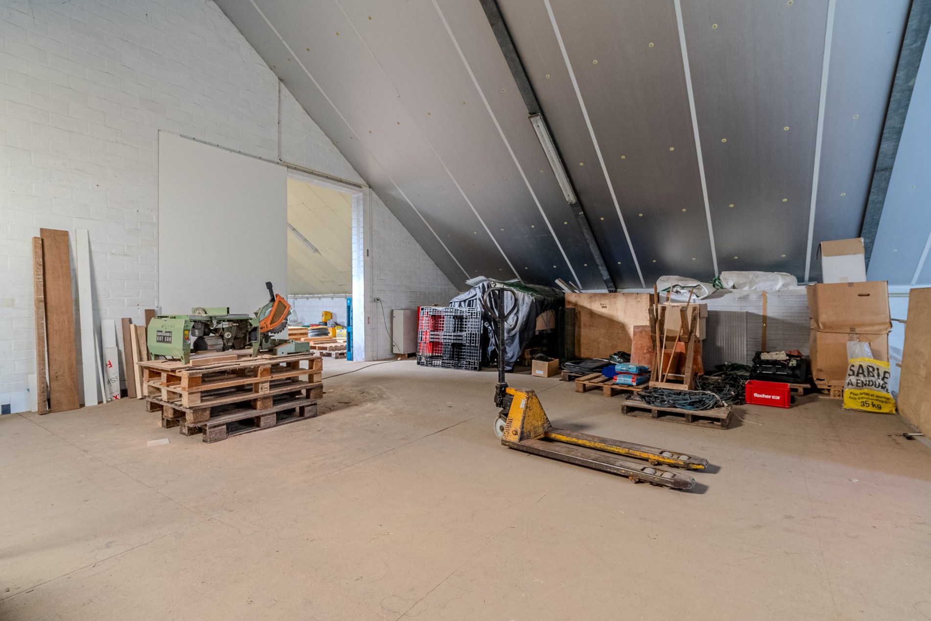 Verschillende loodsen te koop in het centrum van Lo - foto 5