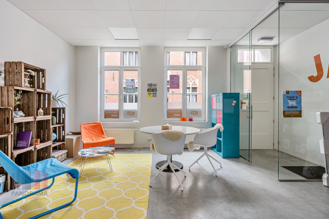 Stijlvol en centraal gelegen kantoorgebouw te koop in Brugge - photo 5