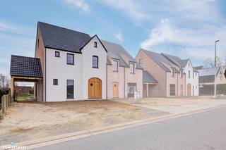 RUSTIG GELEGEN CASCO NIEUWBOUWWONING NABIJ HET GROEN TE OUDSBERGEN***Bekijkt U deze woning via een aanverwante website? Surf dan...